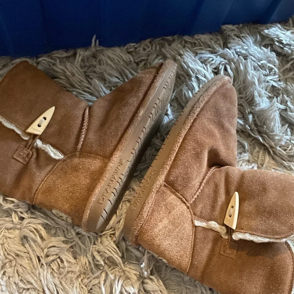BearPaw winter side toggle boots youth 3